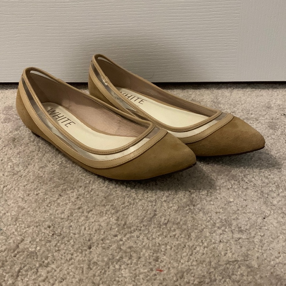 Ron White tan suede flats